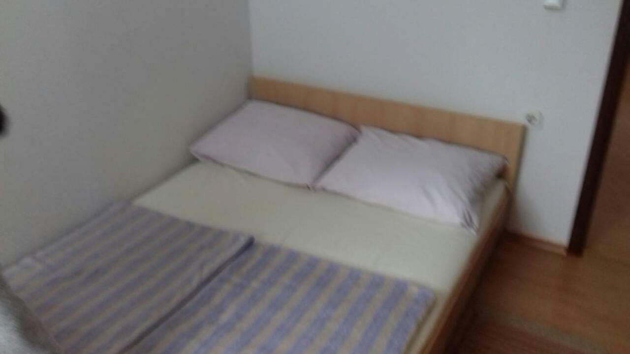 Apartmani Misak Vrsi Eksteriør bilde