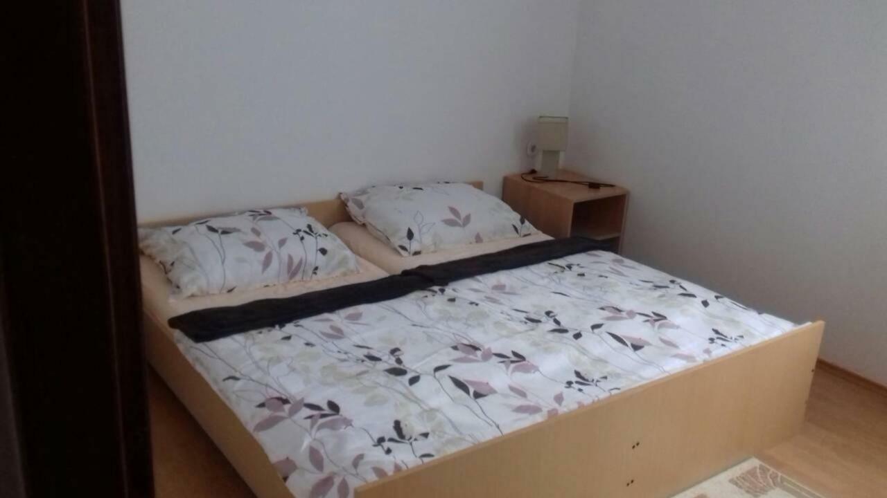 Apartmani Misak Vrsi Eksteriør bilde