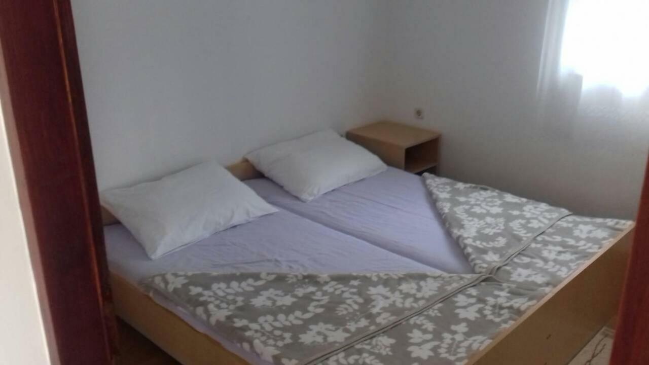 Apartmani Misak Vrsi Eksteriør bilde
